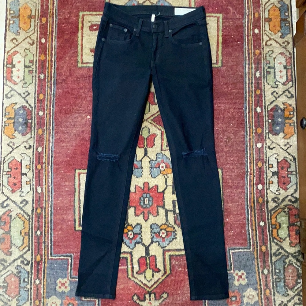 Rag & Bone Distressed Skinny in black size 27